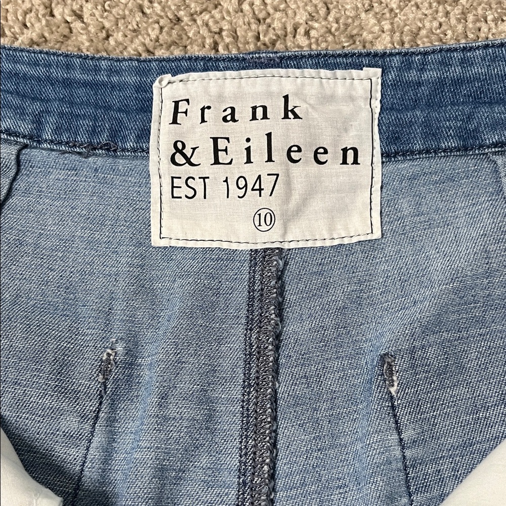 Frank & Eileen Waterford Walking Shorts Light Blue Denim Size 10 - Picture 2 of 7